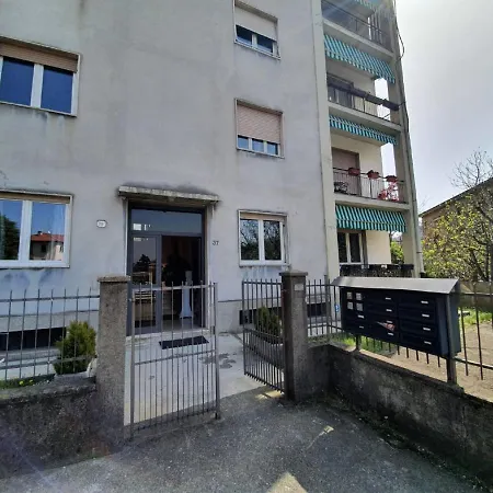 Simplistic In Near Lake Como Cernobbio